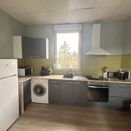 Martine: 1er Etage Cambrai